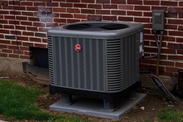 residential air conditioner installed by Modern Comfort