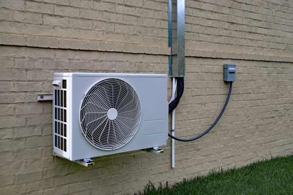 single zone ductless air conditioner outdoor unit